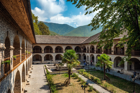 Tour di un giorno a Sheki: 4 regioni dell&#039;Azerbaigian in 1 giorno