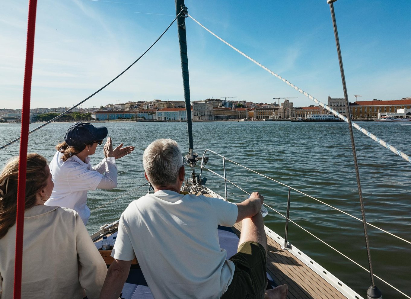 Lissabon: Sejltur med byens skyline med drinks og snacks