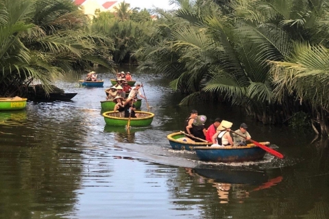 Hoi An : Descubre la Aldea del Coco en un paseo en barco cestaPaseo en barco con almuerzo ( Menú 8 platos locales)