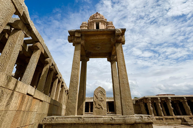 Bangalore : Bhoganandeshwara, statue d'Adiyogi et visite de Lepakshi