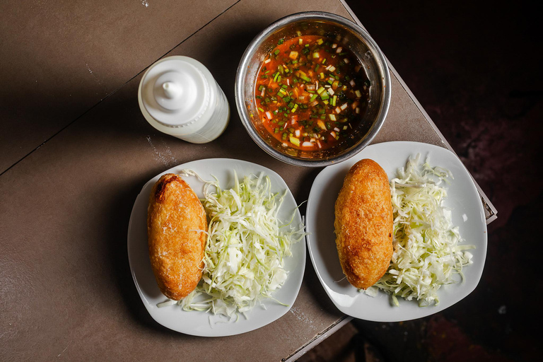 Lima: Criollo Nights Food Tour with 14+ Tastings
