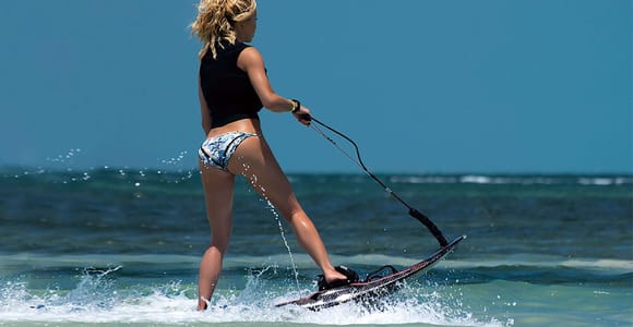 Phuket: Motorized Surfboard Session with Instructor