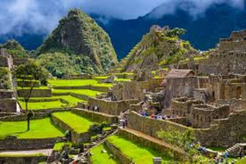 Peru: 15-dagars tur längs kusten, Sierra och AmazonasPeru: 15-dagars tur längs kusten, i Sierra och Amazonas