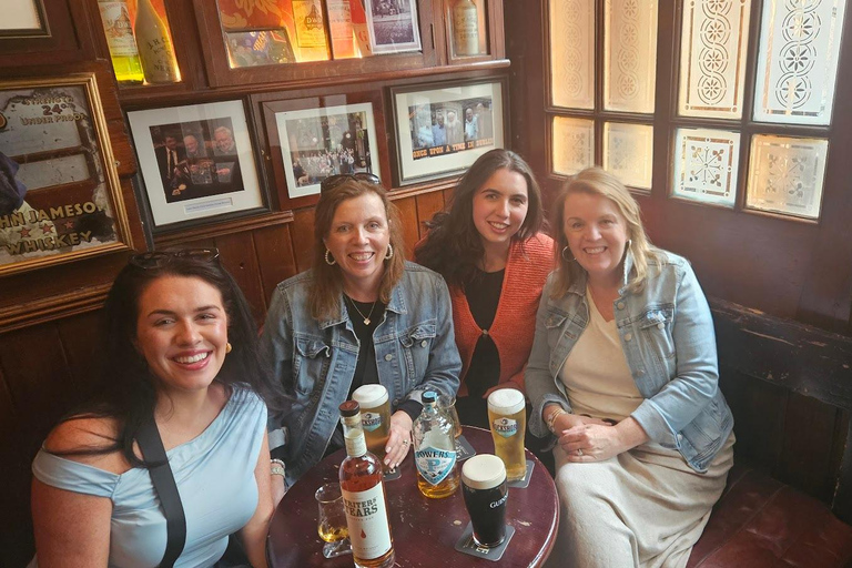 Pub Crawl Walking Tour Through the Heart of Irelands Capital