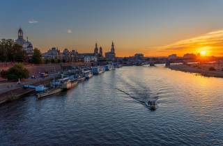 Dresden: 2h private Bootstour für bis zu 10 Personen mit dem RIB