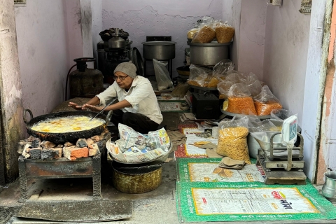 Promenade dans le patrimoine et dégustation de cuisine de rue à JaipurPromenade dans le patrimoine et dégustation de pain de rue à Jaipur