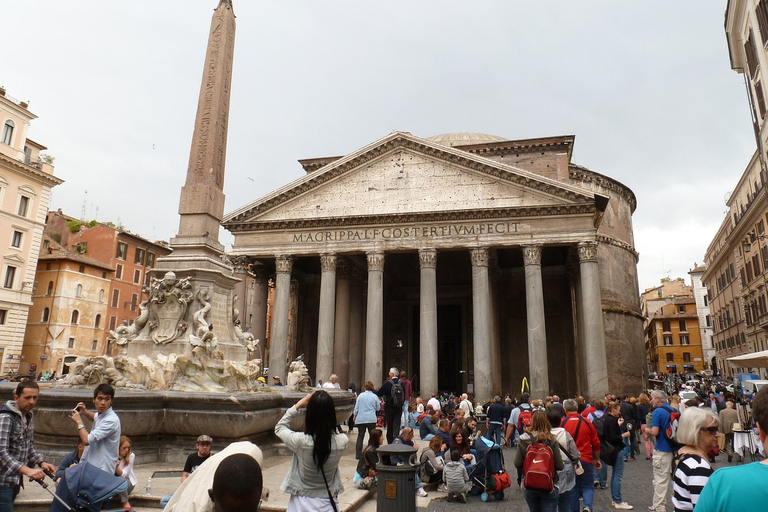 Rome: Pantheon Guided Tour with Entry Ticket and HeadsetsTour in English