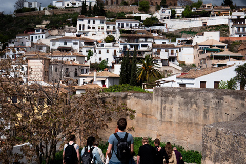 格拉纳达：好莱坞与萨克罗蒙特之旅