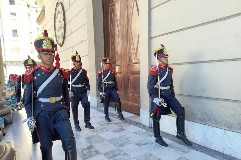 布宜诺斯艾利斯：城市观光与牛奶焦糖酱品尝+ 在马德罗港享用午餐