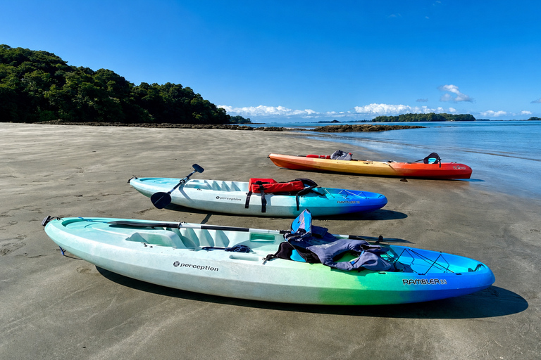 Boca Chica: Guided Kayak Tour and Seaside Breakfast
