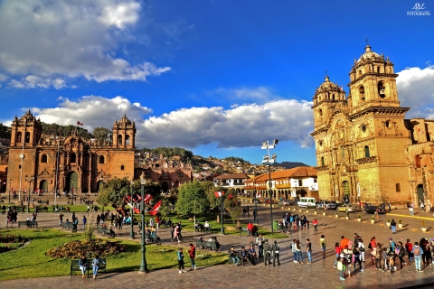 Z Cusco: Magic Cusco z Rainbow Mountain i Puno 5D/4NMagic Cusco: Zwiedzanie góry Raimbow i Puno 5D/4N