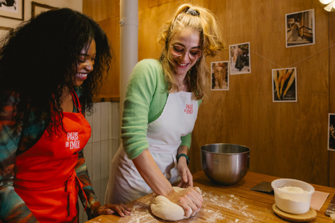 Der offizielle Emily in Paris Croissant-Workshop