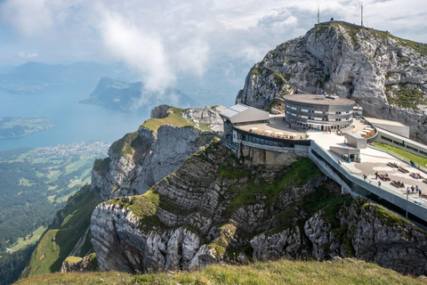 Basel: Mount Pilatus Lauterbrunnen & Grindelwald Privat Tour