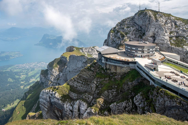 Basel: Mount Pilatus Lauterbrunnen & Grindelwald Privat Tour