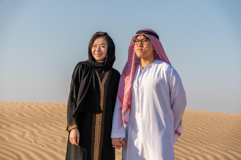 Dubai: Private Photoshoot with Hotel Pickup and Drop-offPrivate 3-Hour Photoshoot in 3 Locations