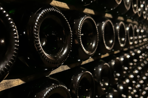 From the vines to the Champagne glass with a vintage car The heart of the Champagne region