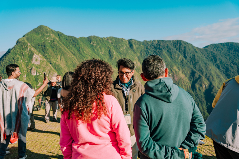 Aguas Calientes: Machu Picchu Circuit 2 Ticket with Guide Machu Picchu Circuit 2 Ticket with Private Guide