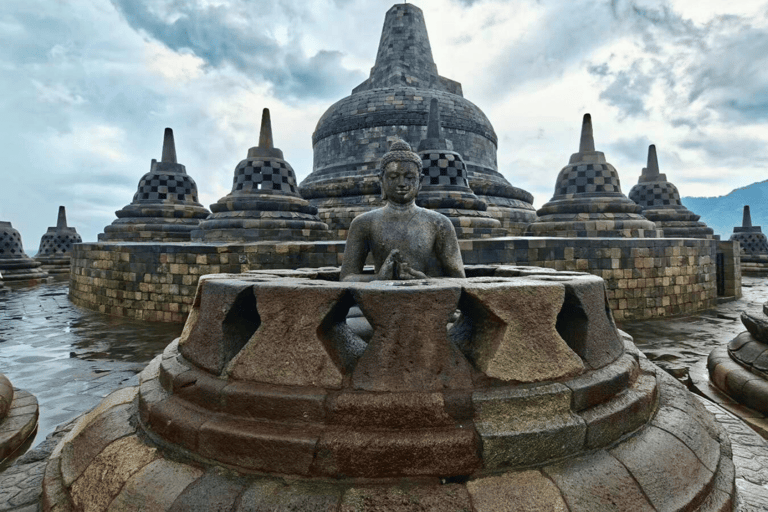 Semarang: Borobudur & Prambanan Shore Excursion Semarang Cruise Ship to Borobudur Temple (All Inclusive)