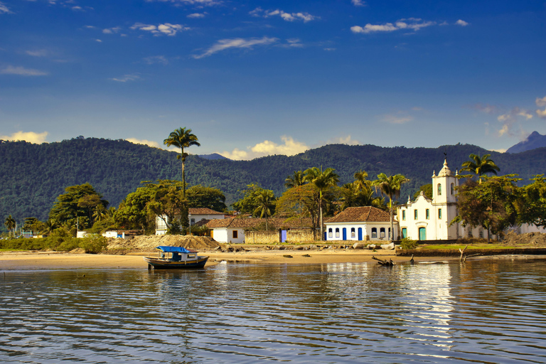 Paraty and Ilha Grande: 3 Days with Accommodation and Speedboat Tours