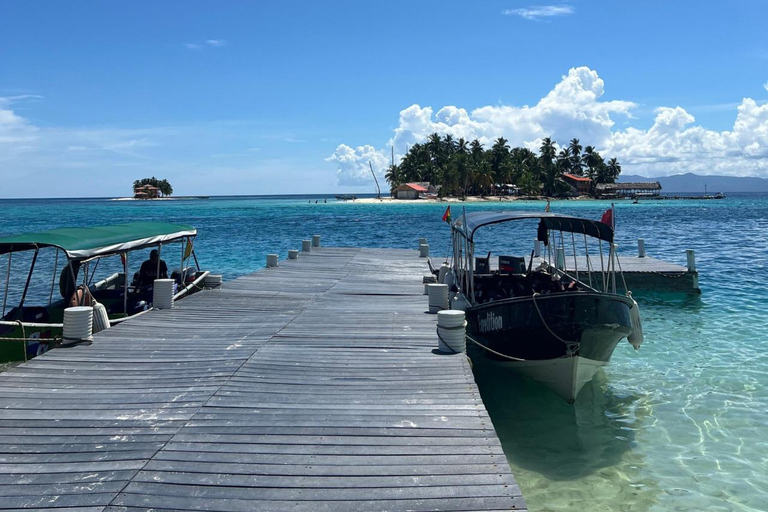 San Blas: tour with snorkeling, lunch and transportation