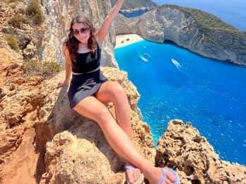 Zakynthos: Prywatna wycieczka po wraku statku i błękitnych jaskiniach drogą lądową i morską