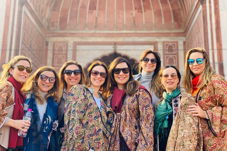 Delhi: Old and New Delhi Private Full or Half-Day Tour Full Day Tour with Guide Only - (Without Car & Driver)