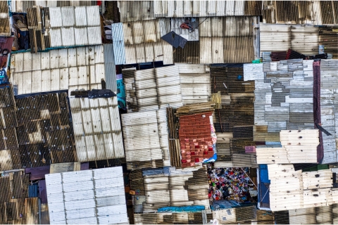 Wycieczka do slumsów Dharavi – obowiązkowy punkt wycieczki do Bombaju