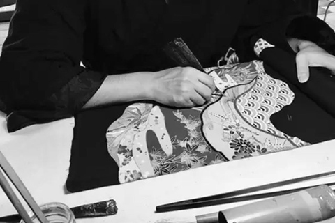 Kyoto: Kinsai Gold Craft and Tsutsugaki Technique Experience