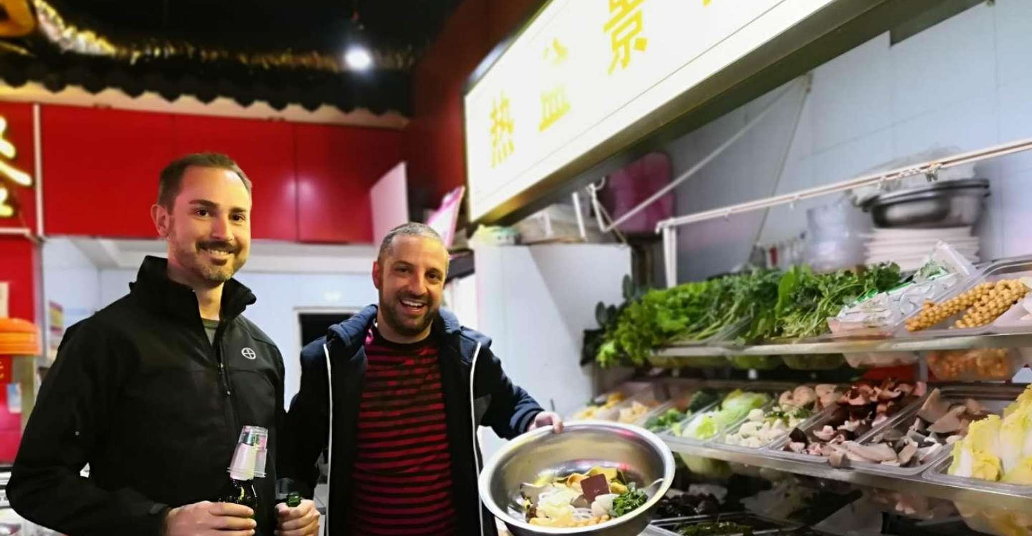 Chengdu Private Street Food Walking Tour w/ Transfer or Show - Housity