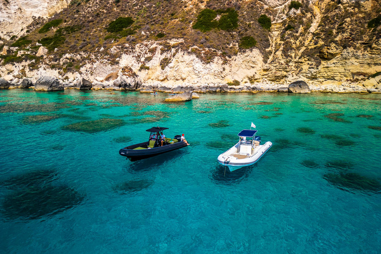 Cagliari: Boat Tour with 5 Snorkeling Stops & Free Drinks