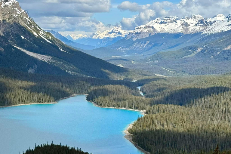 Calgary Banff: Columbia Icefield, Skywalk e tour dei laghiCalgary Banff: Columbia Icefield, Skywalk e tour di un giorno ai laghi