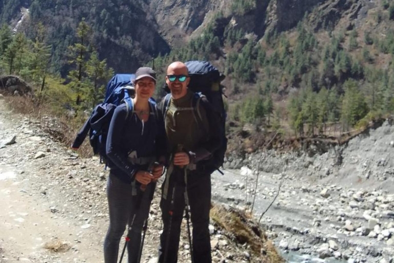 Katmandou : 11 jours de randonnée sur le circuit de l'Annapurna via le lac TilichoKatmandou : 11 jours de trek du circuit de l'Annapurna (forfait léger)