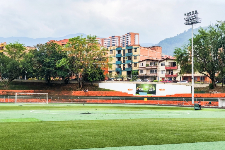 Medellín: Tour auf den Spuren von Pablo EscobarTour ab Treffpunkt