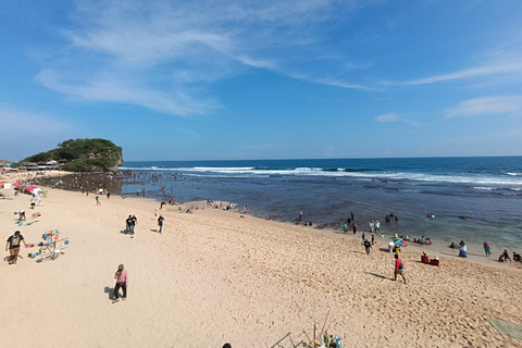 Yogyakarta: Pindul Cave, River Tubing & Indrayanti Beach