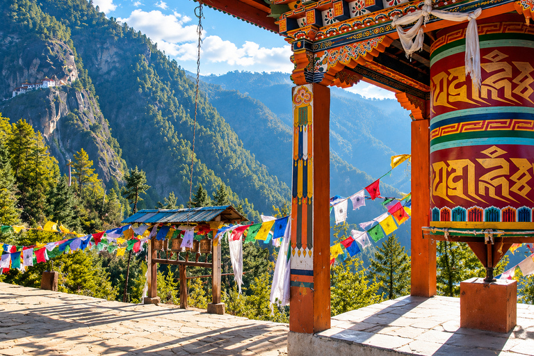 Bhutan: 5-Day Cultural & Scenic Tour with Tiger’s Nest