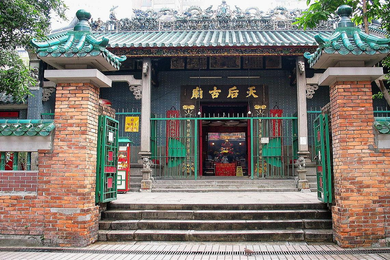 HK Full-Day Shore Excursion with Lunch, Peak and Panda Visit