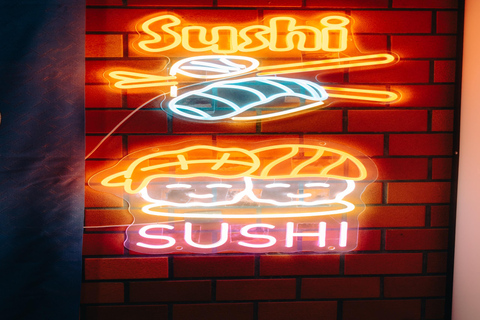 Degustación ilimitada de sake con degustación de sushi Omakase en TokioCata ilimitada de sake con 10 piezas de sushi omakase en Tokio