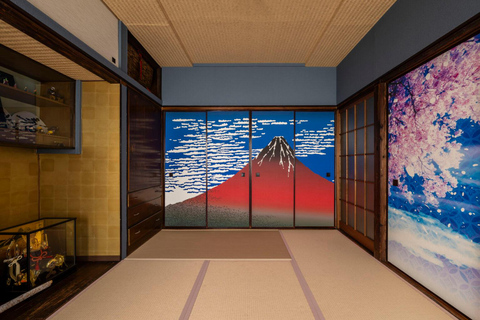 Tokyo: Cosplay Photoshoot at a Traditional Japanese House