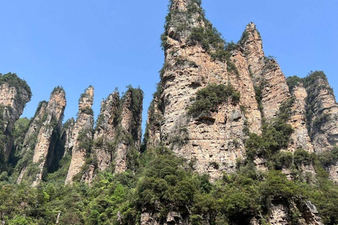 Zhangjiajie: 2-Day Private Tour with Glass Bridge & Zipline