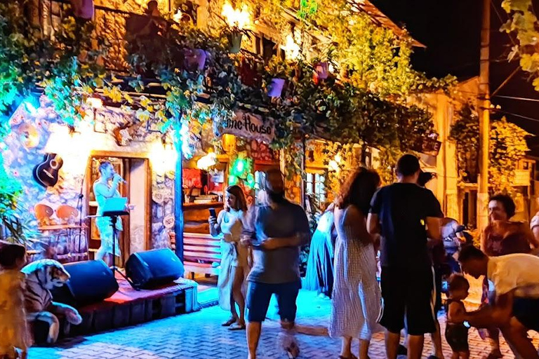 Fethiye: Yeşilüzümlü Village & Kadyanda City Tour