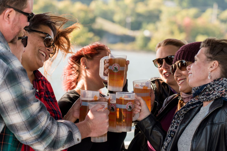 Circle Line NYC: Fall Foliage and Oktoberfest Cruise