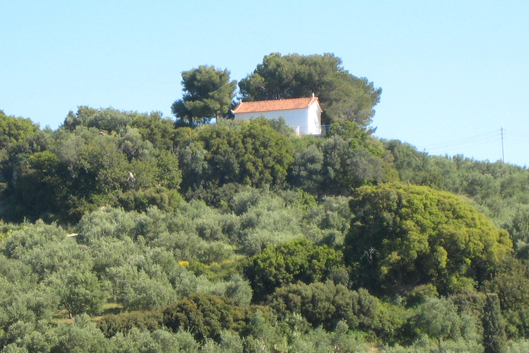 Varied 11-km hike around Koroni: nature, views, beaches