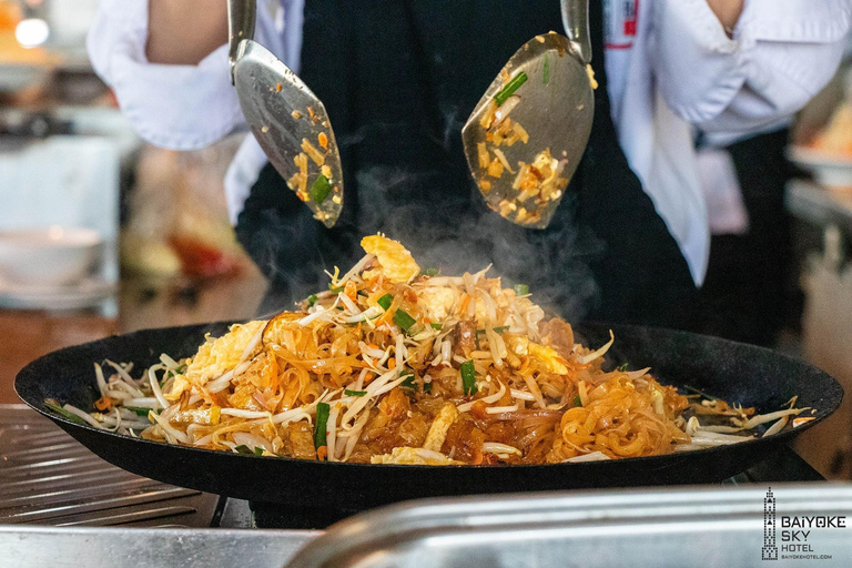 Bangkok : Baiyoke Sky Lunch 82nd Floor Crystal Grill Buffet