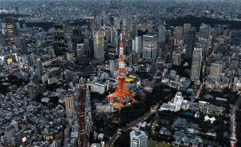 Tokyo: Volo notturno in elicottero