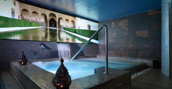 Granada: Thermal Spa Circuit with Optional Massage