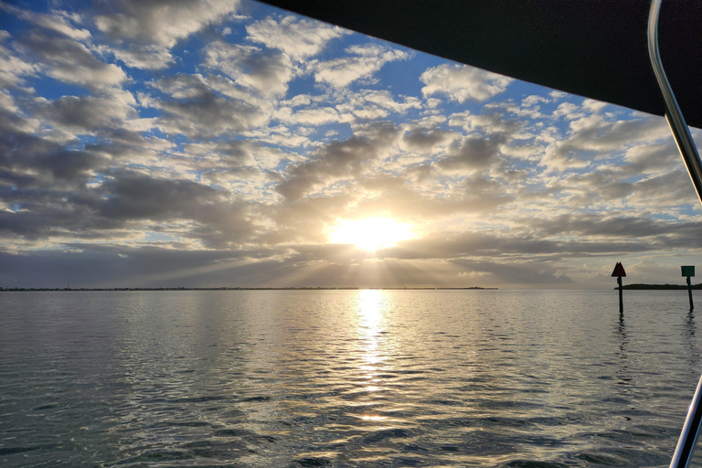 Lower Florida Keys: Private Boat Tour with Local Captain Lower Florida Keys: Private Four-Hour Sandbar Charter
