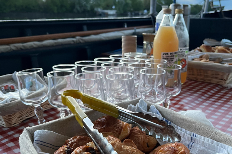Cruise op de Loire bij zonsopgang in Saumur