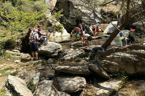 بيرات: جولة في وادي أوسومي، وشلال بوغوفا، وقرية راكيا