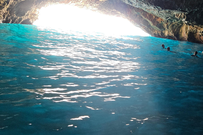 Speed Boat Tour to Blue Cave, Lady of Rocks and Mamula