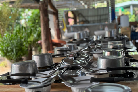 Krabi: Hands-on Learn to Cook 3 Popular Thai's street food